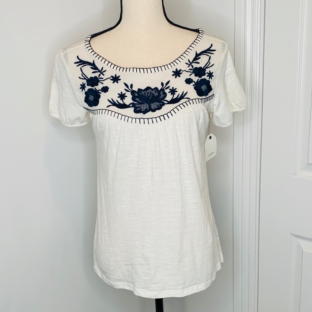 NWT Caslon embroidered yoke top shirt sleeves